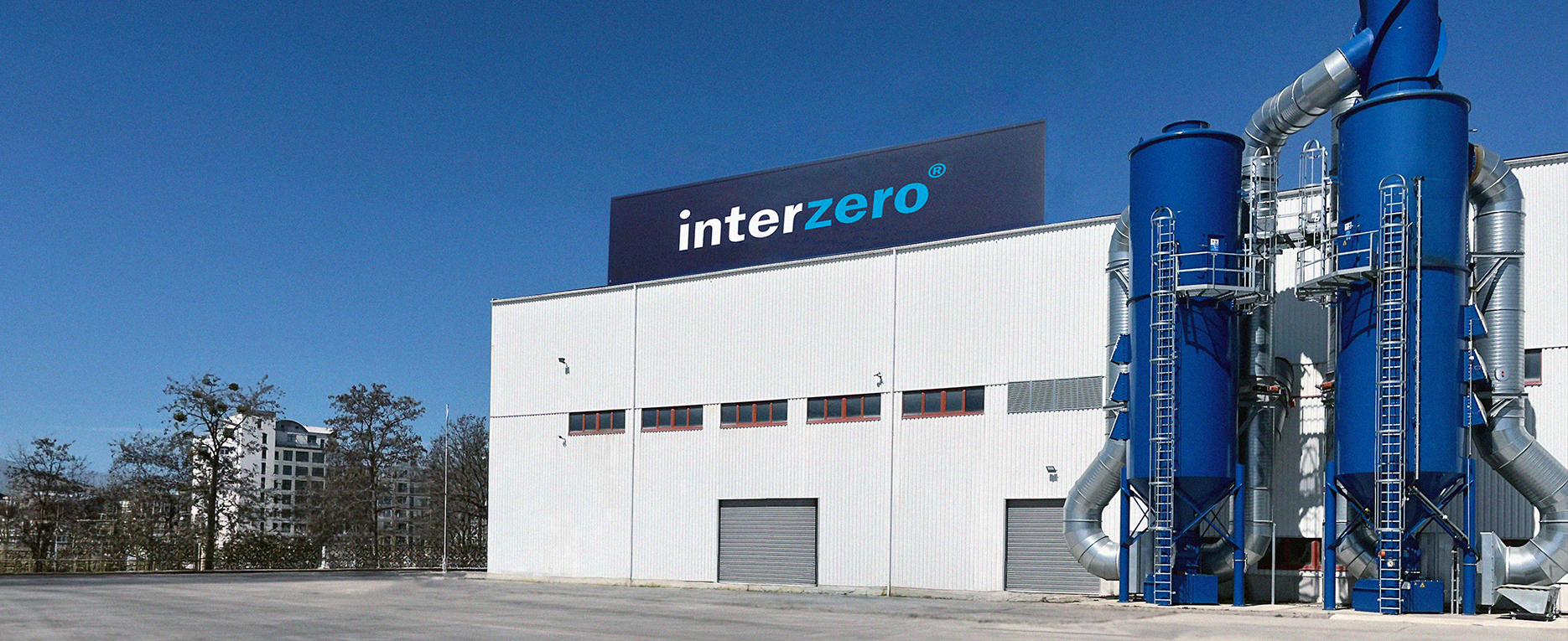 Redwood_mit_Interzero-Logo_1870x765