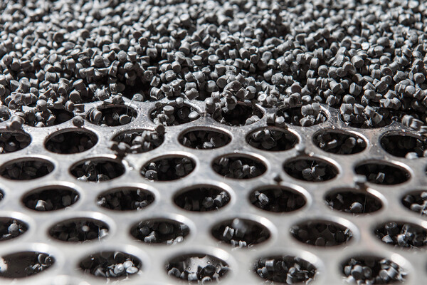 csm_recycled-resource_recycled_plastic__c_ALBA_Group_d4ca614341