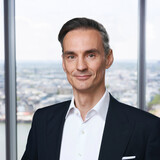 csm_JK_interzero_Portrait_Fenster_01_SCHMAL_WEB_a900943e4c