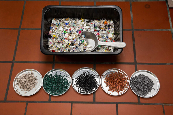 csm_Kunststoff-Rezyklat__c__ALBA_Group_Amin_Akhtar_7e498d39ed